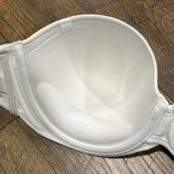 NWT Maidenform White Ultimate Stay Put, Stay Up Power Band Strapless Bra Sz 36D - Picture 9 of 16